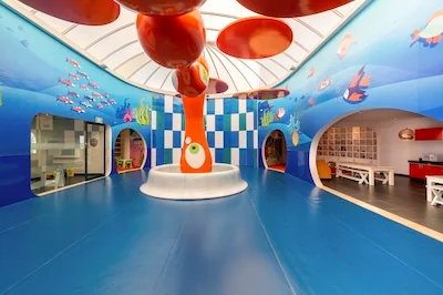 https://www.palmarbeachresortandspa.com/galleries/Kids club/Kids Club.webp